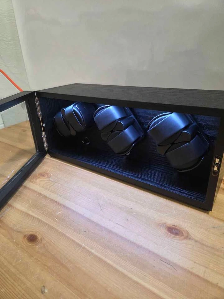 Automatic Watch Winder Box Quiet Motor LED, New - photo 2