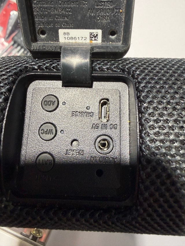 Sony SRS-XB21 Wireless Bluetooth Speaker - photo 2