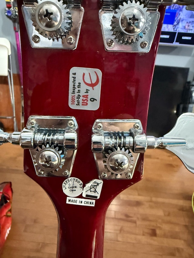 Epiphone SG Bass Guitar - photo 4
