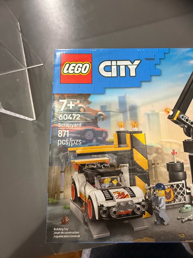 Lego City Scrapyard 60472
