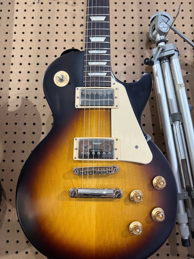 Gibson Les Paul Tribute Satin Tobacco Sunburst 2021 - photo 3