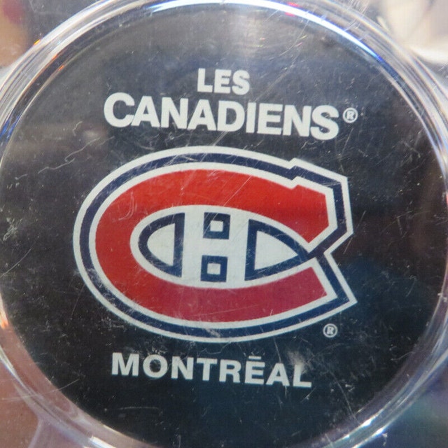 Guy Lafleur Puck and Card Collectible - photo 2