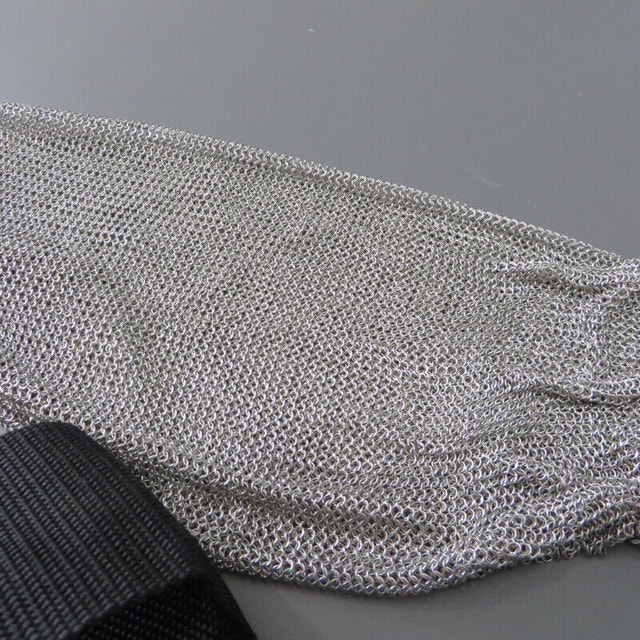 STAINLESS STEEL MESH ARM PROTECTOR - photo 3