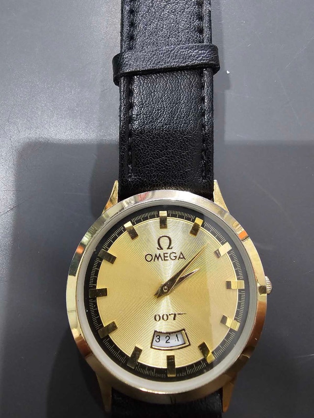 Collectible Replica Omega 007 Watch