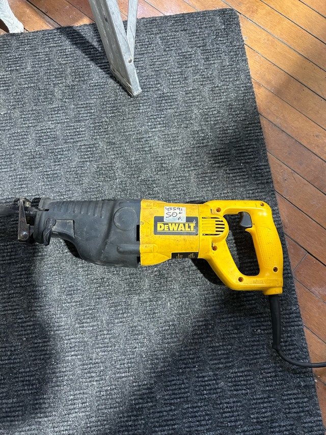 DeWalt Reciprocating Saw firm price