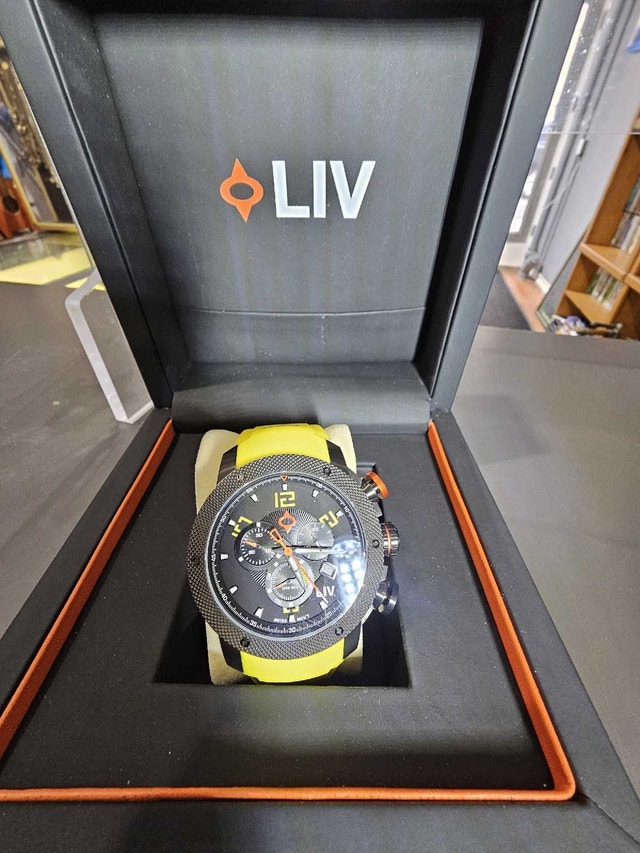 LIV Genesis GX1 Venom Yellow Silicon Strap Swiss Chronograph Men - photo 3