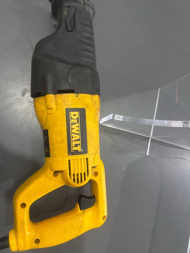 DeWalt Reciprocating Saw firm price