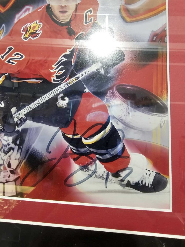 Flames Signed Hockey Picture Jarome Iginla - photo 3