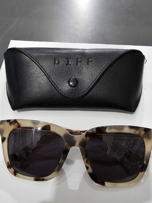 DIFF Bella Sunglasses