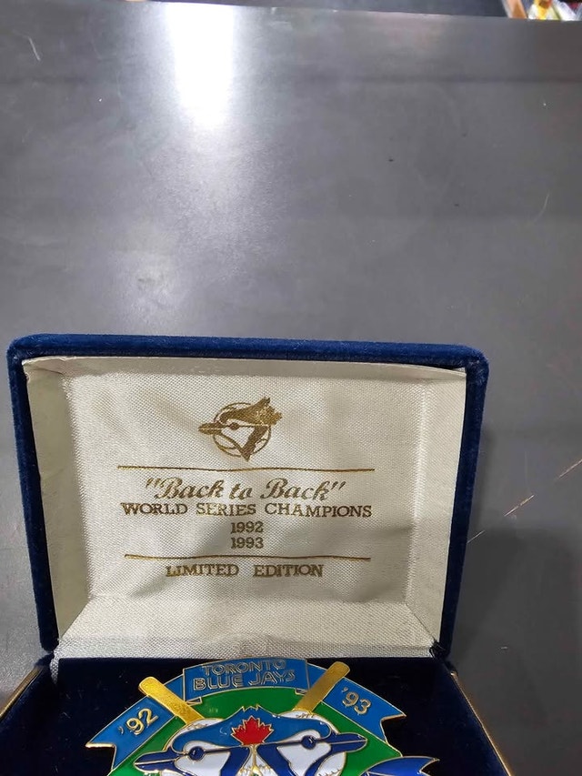 Toronto Blue Jays World Series Champions Pin - photo 2