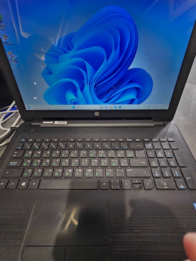 HP Laptop Intel Core i3 12GB RAM Touchscreen 1TB HD new battery