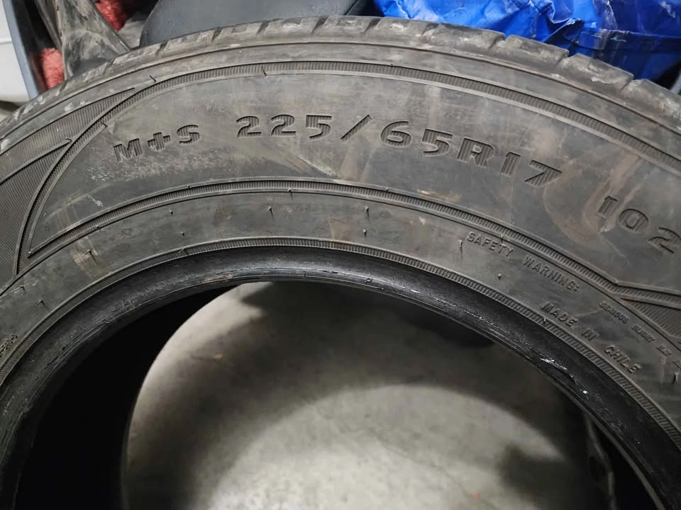 1 NO. 225/65/17 Goodyear M+S Tire - photo 3