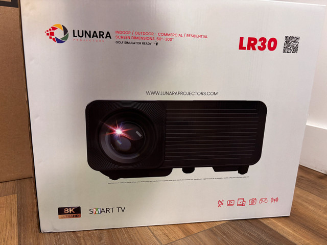 8K Lunara LR30 Projector w/ Mount - New - photo 3