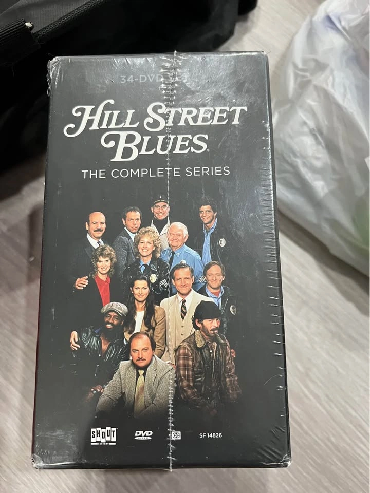 Hill Street Blues: The Complete Series [DVD] - photo 3
