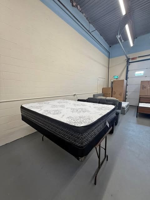 Mattress and Bed Frame - photo 3