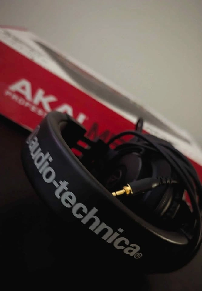 AUDIO TECHNICA HEADPHONES - photo 2