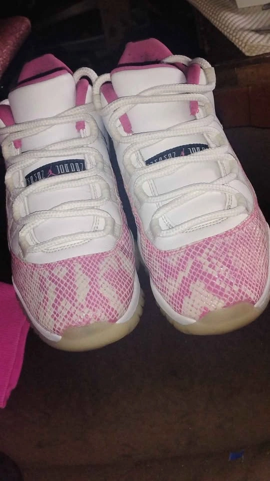 Nike Air Jordan 11 Retro Low Pink Snakeskin