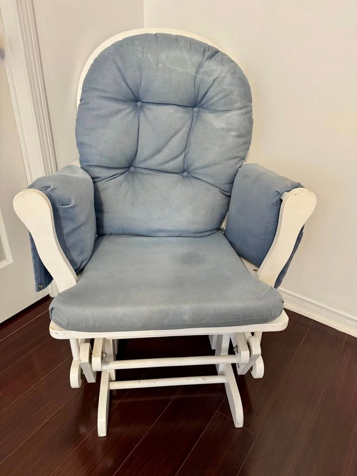 Blue Glider Rocking Chair + Free Ottoman - photo 3