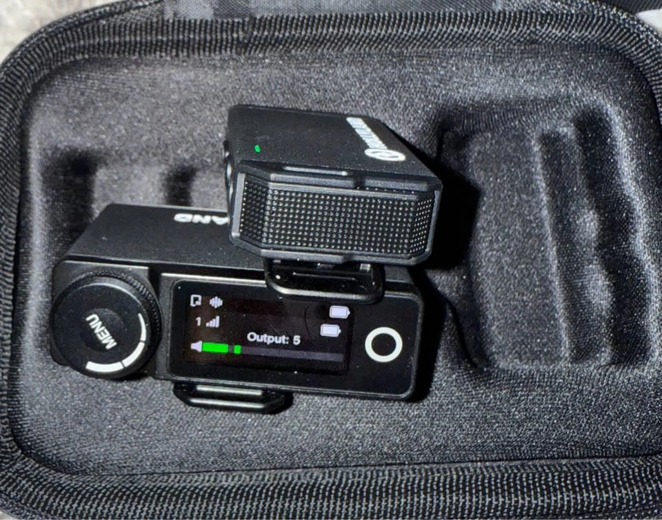 Hollyland LARK MAX Solo Wireless Microphone System - photo 5