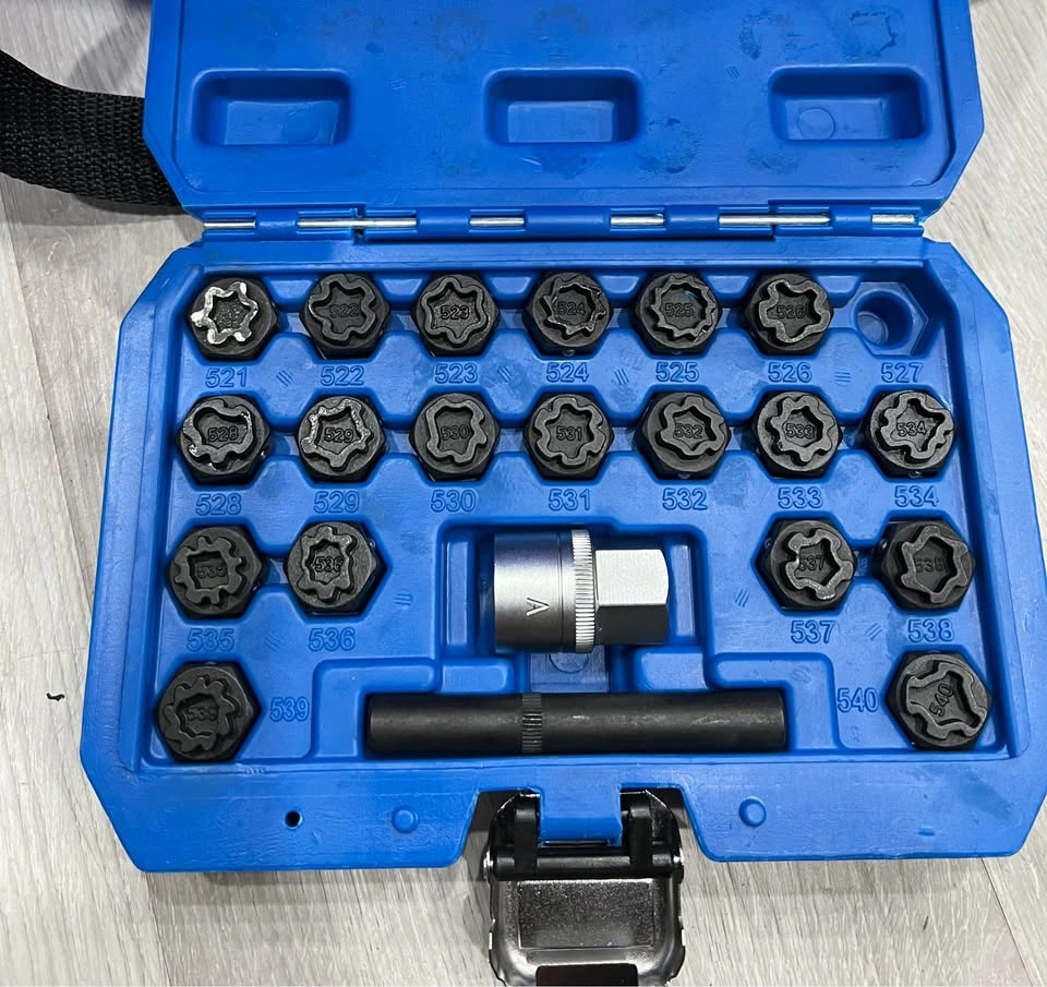 VW Audi Wheel Lock Nut Removal Key Set - photo 5