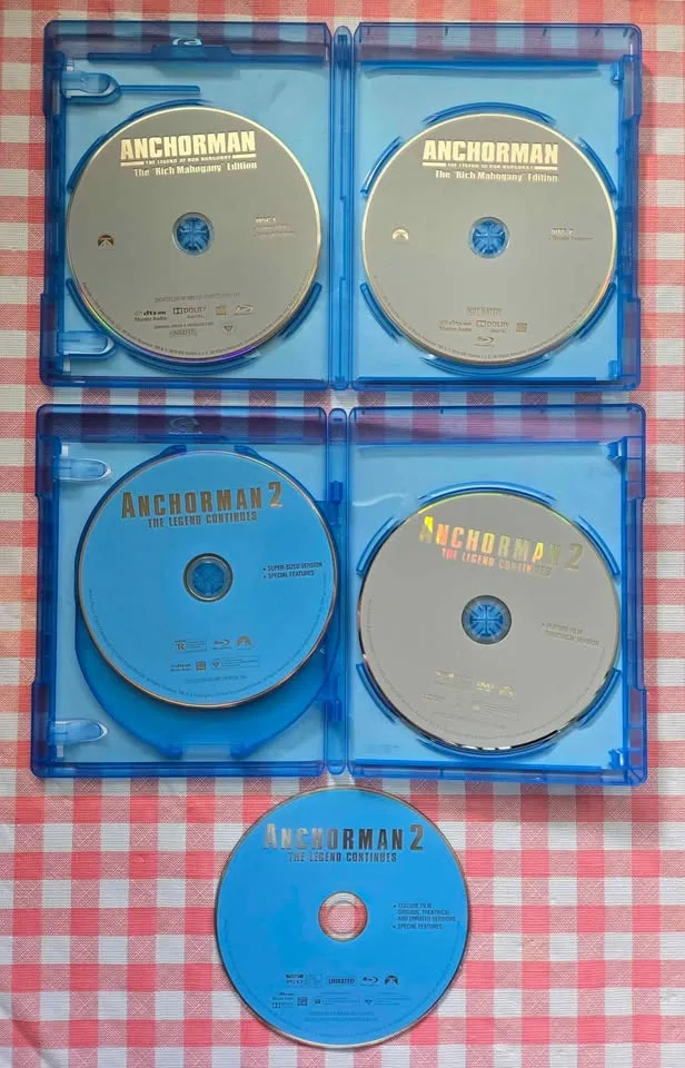 Blu-ray Comedy Sequels $10 for 2 / $8 for 2 / ALL $15 image indicator(3)