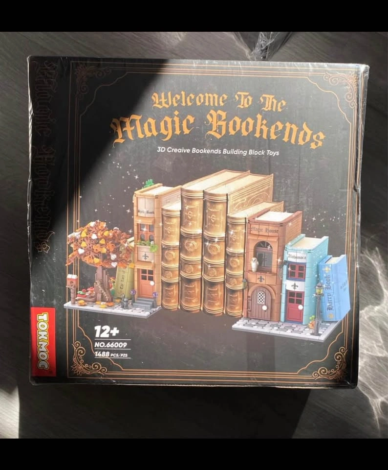 Bookends Magic House Building Kit - photo 5