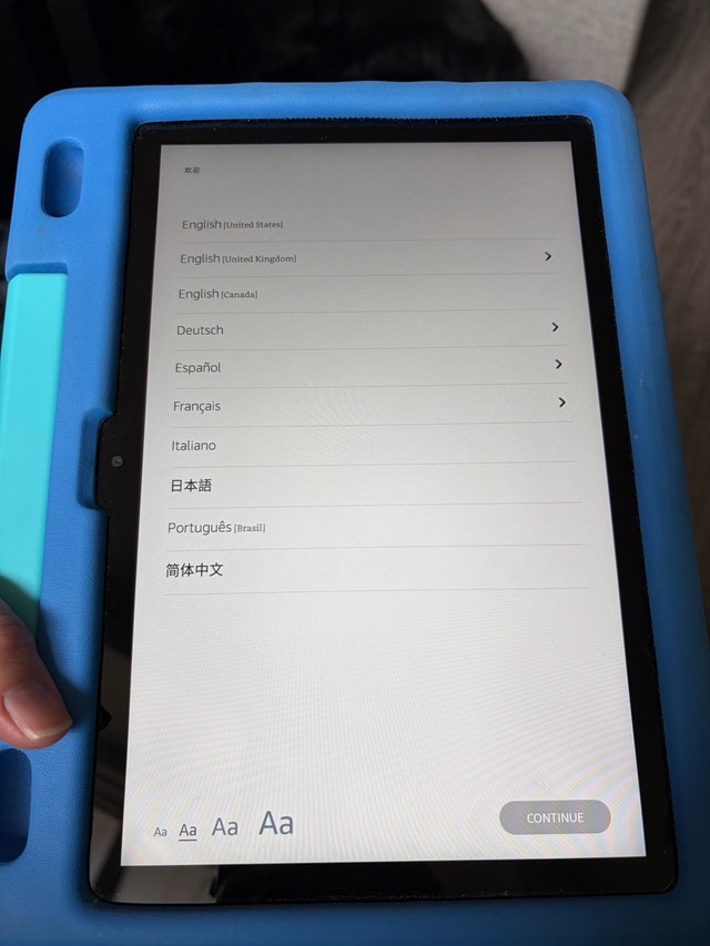 Amazon Fire Tablet 10 - photo 2