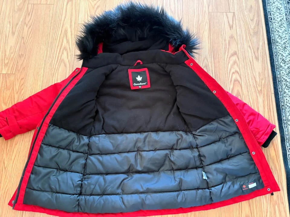Canadiana Brand Girls size Medium (7/8) winter jacket - photo 3