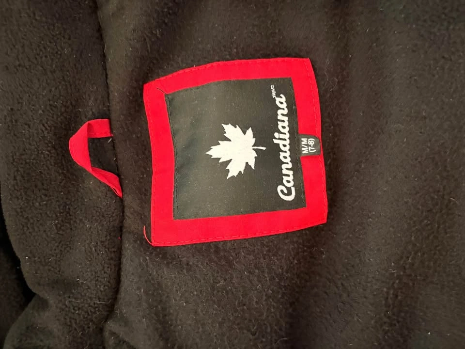 Canadiana Brand Girls size Medium (7/8) winter jacket - photo 4