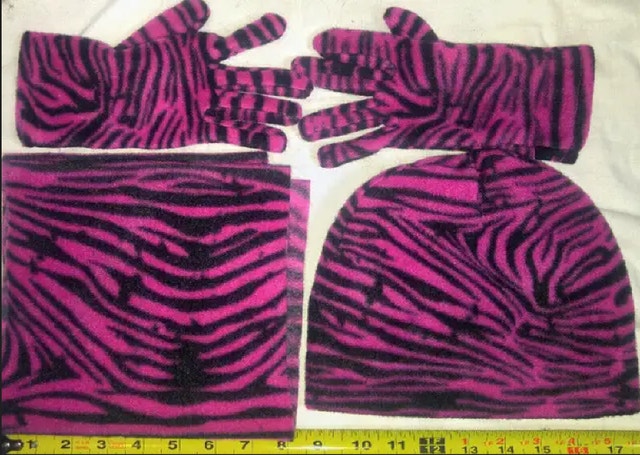 O/S Pink & Black Zebra Children's Girl's Winter Hats & Scarf
