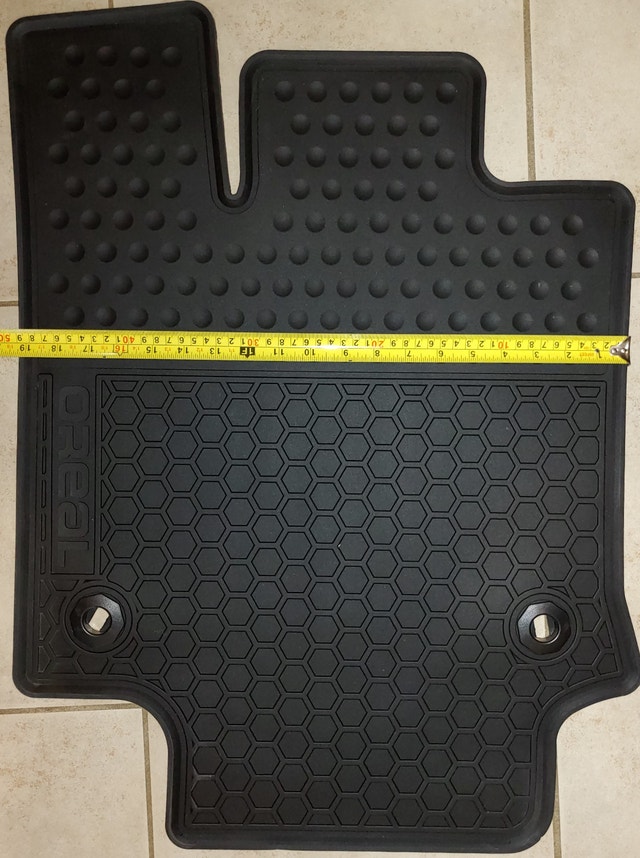 2019-20 Toyota Rav 4 Black Floor Mats - photo 4