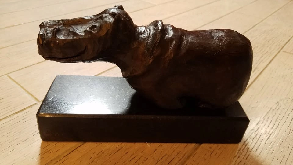 HIPPO - Hand Sculpted - Original Artwork - photo 4