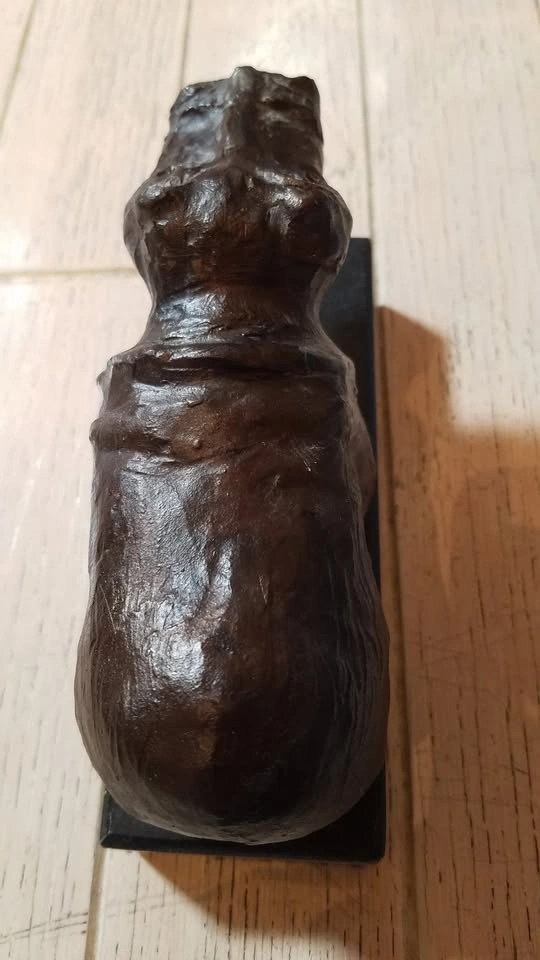 HIPPO - Hand Sculpted - Original Artwork - photo 5
