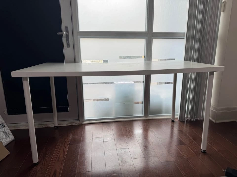 IKEA Linnmon White Table with Adils Legs - photo 2