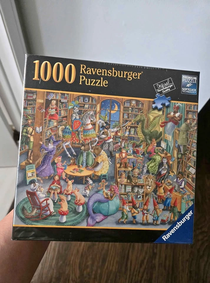 Ravensburger 1000pc Midnight at the Library Puzzle