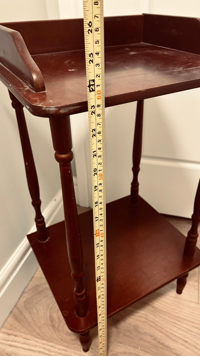 Vintage style Wooden Side Table / Plant Stand - photo 3