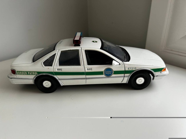 MOTOR-MAX - CHEVROLET - CAPRICE BORDER PATROL PUBLIC - photo 3