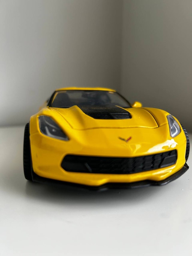 Maisto Chevrolet Corvette Z06 2015 – Scale 1/24