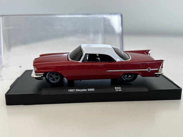 2010 Castline M2 Machines 1957 Chrysler 300C R92 1/64