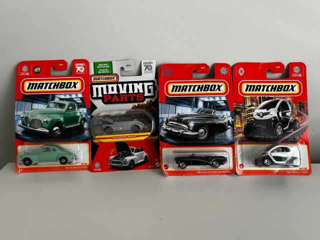 Matchbox 4-Car Set: Renault Twizy, Morris Minor, Buick Skylark