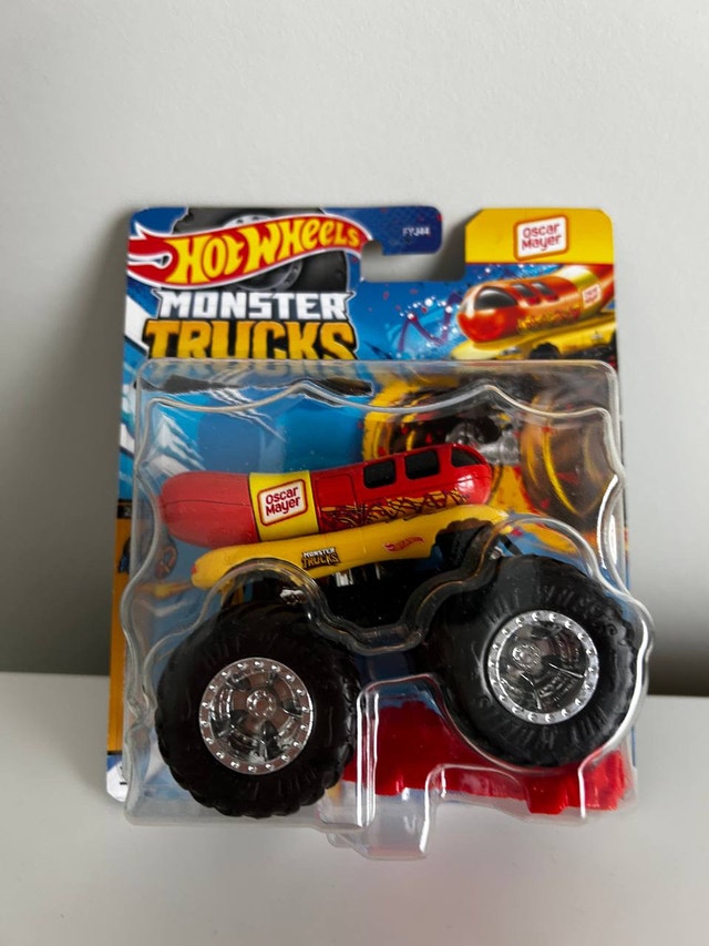 2023 Hot Wheels Monster Truck Oscar Mayer Wiener Mobile