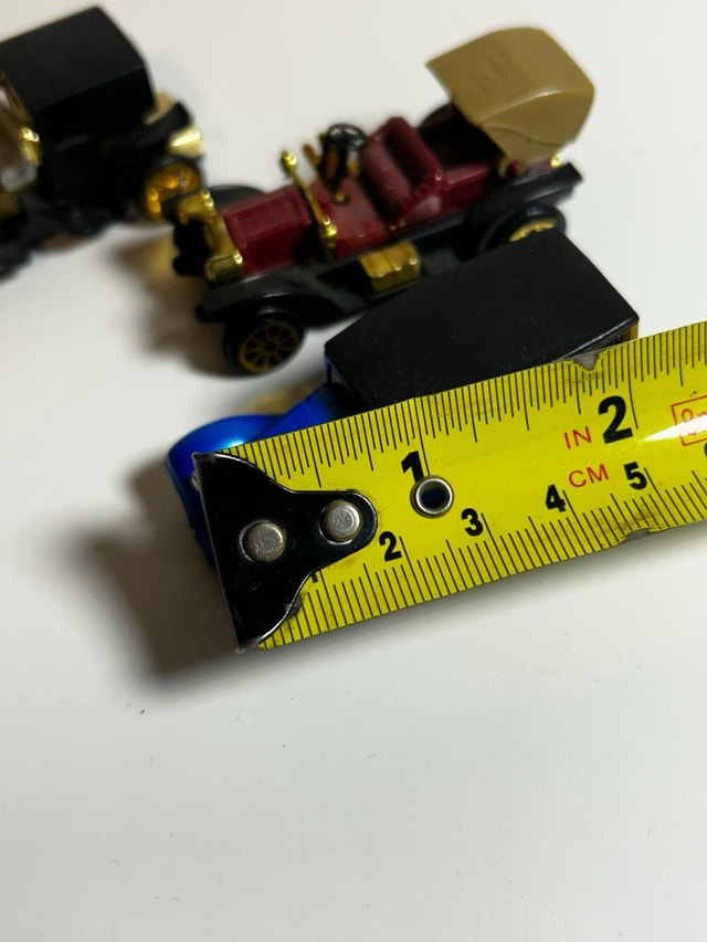 Vintage Diecast Model Cars 1:64 - photo 3