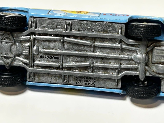Johnny Lightning Chrysler C-300 Saturday Evening Post - photo 3