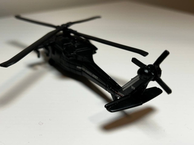 Maisto UH-60A Black Hawk Helicopter - US Army - photo 3