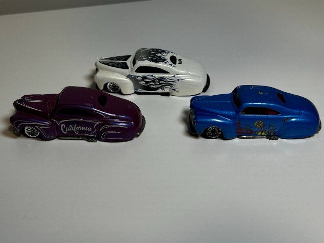 HOT WHEELS 1:64 1997 TAIL DRAGGER - photo 3