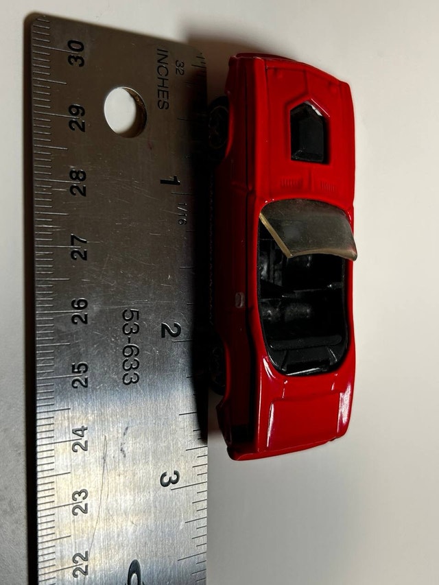 Hot Wheels '70 Plymouth Barracuda Convertible - photo 5