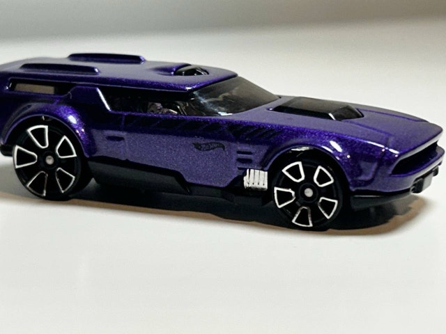 2023 Hot Wheels Drift'n Break HRY53 - photo 3