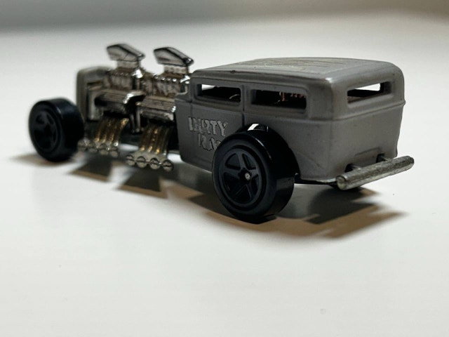 Vintage 1996 Mattel Hot Wheels Silver Blue Flames Twin Engine
