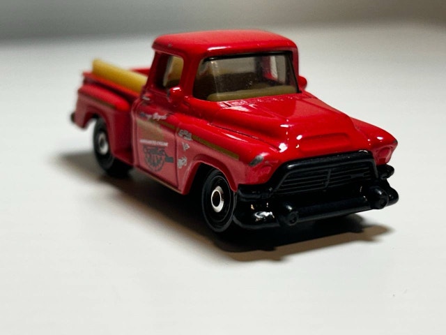 1957 GMC STEPSIDE PICKUP TRUCK 1:64 Matchbox 2009, 2015
