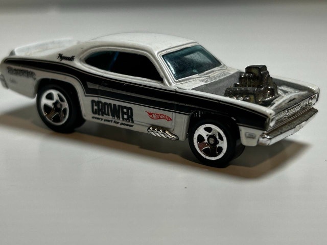 2007 Hot Wheels PLYMOUTH DUSTER THRUSTER White - photo 2
